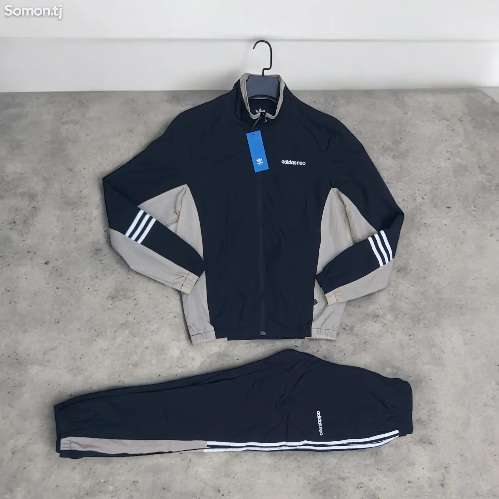 Спортивный костюм Adidas Neo-1