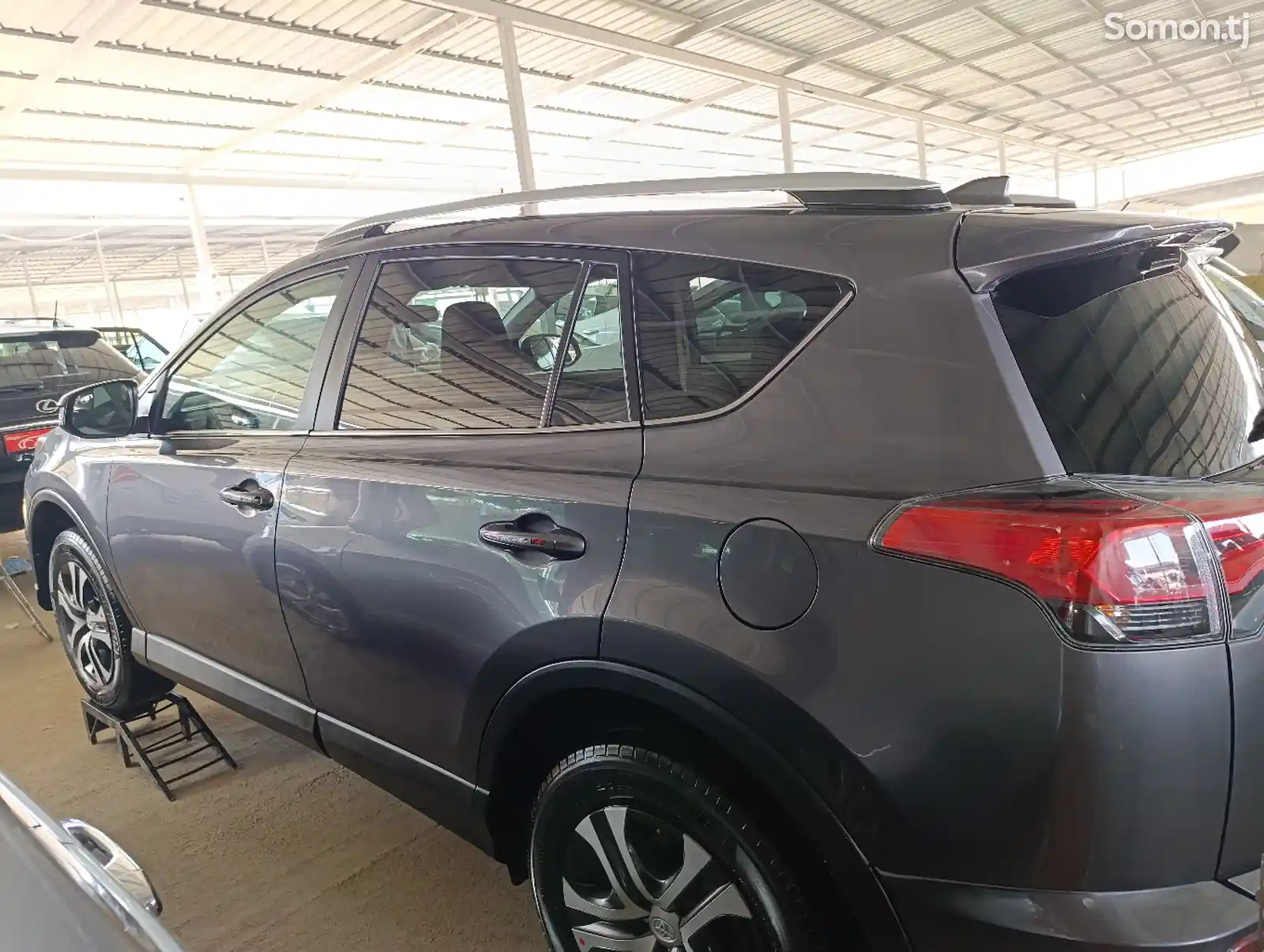 Toyota RAV 4, 2017-6