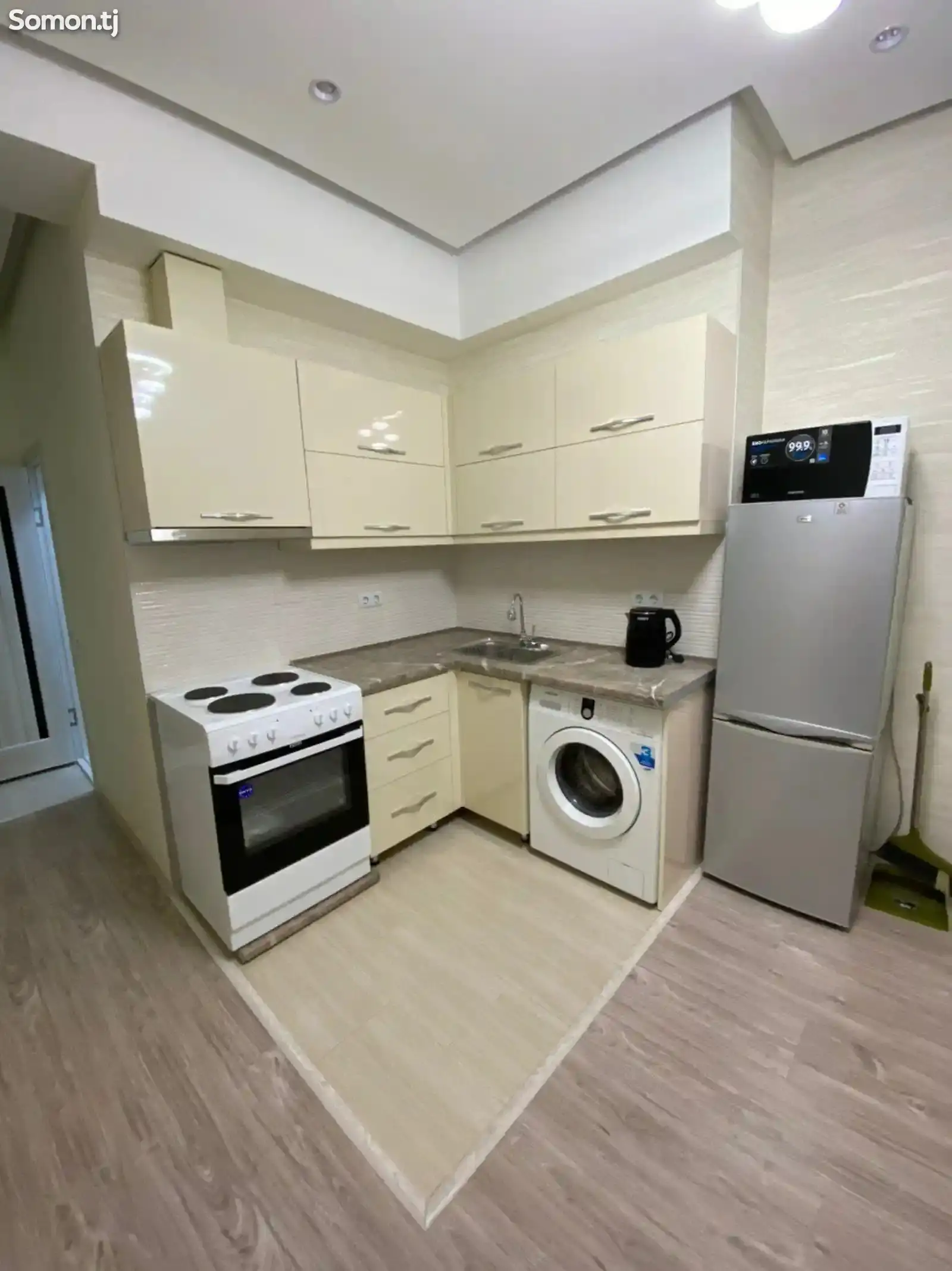 2-комн. квартира, 10 этаж, 63м², Исмоили Сомони-11