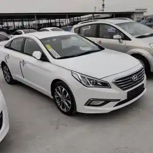 Hyundai Sonata, 2016