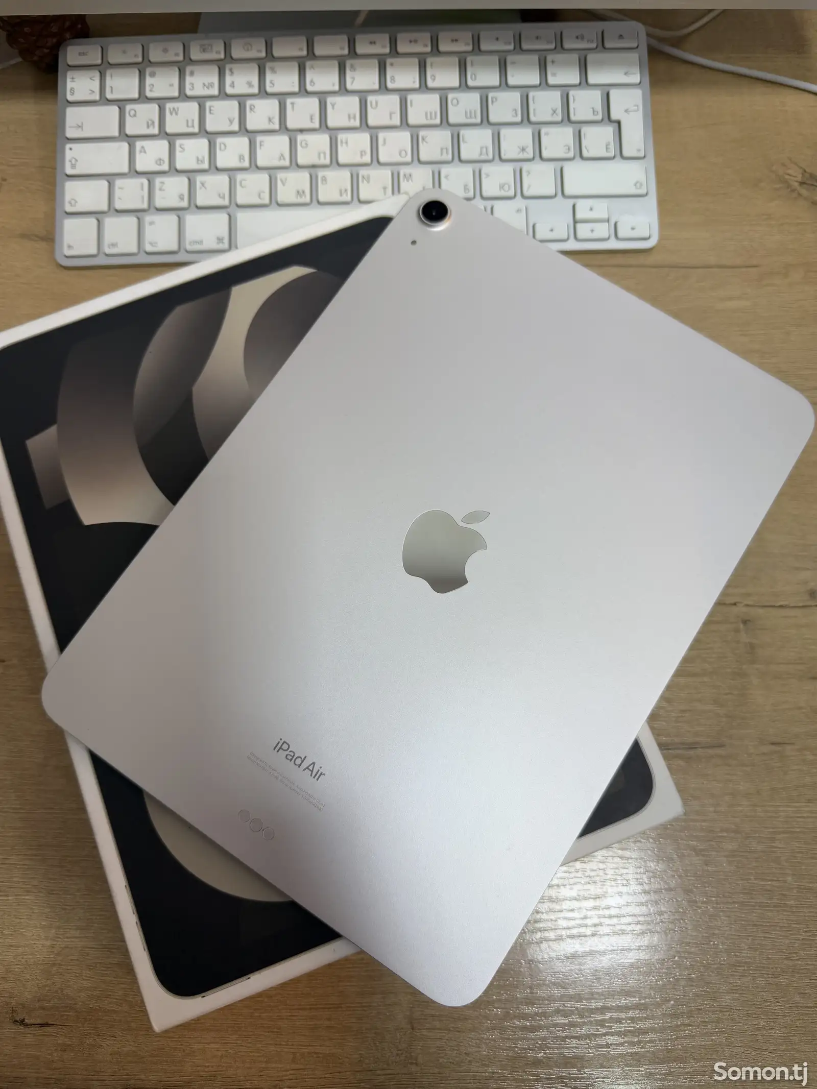 Планшет iPad Air 64gb M1-1