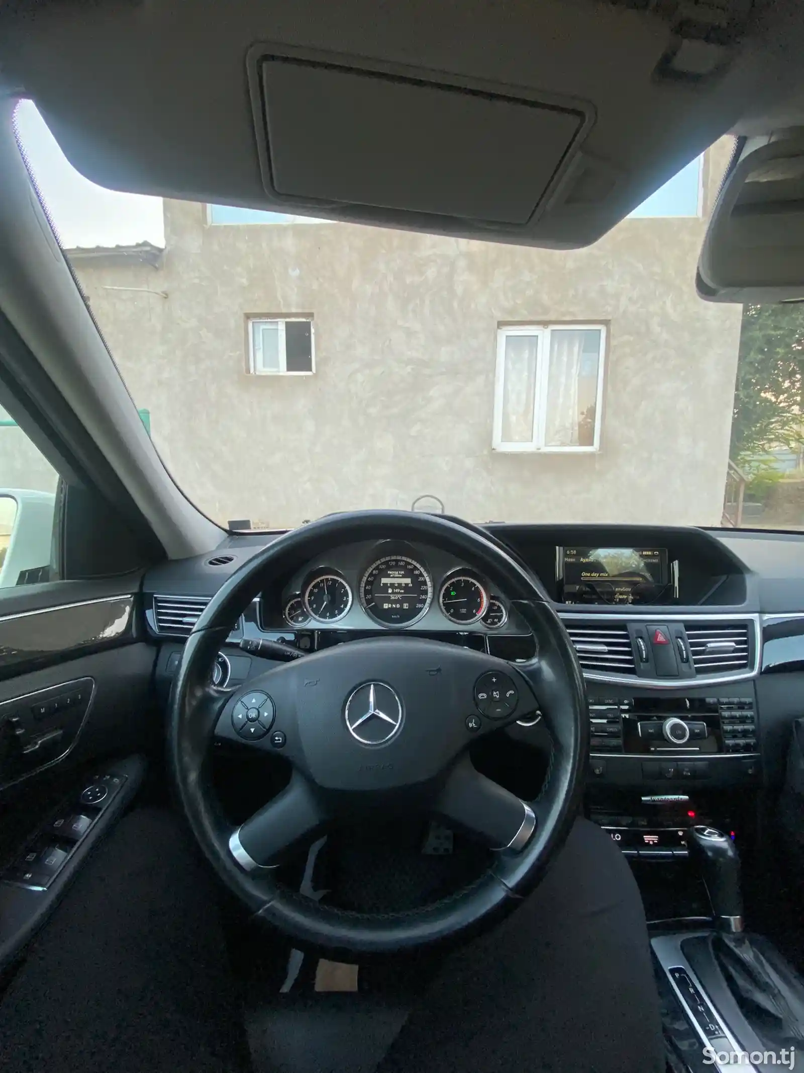 Mercedes-Benz E class, 2012-1