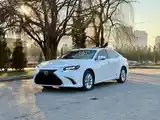 Lexus ES series, 2013-10