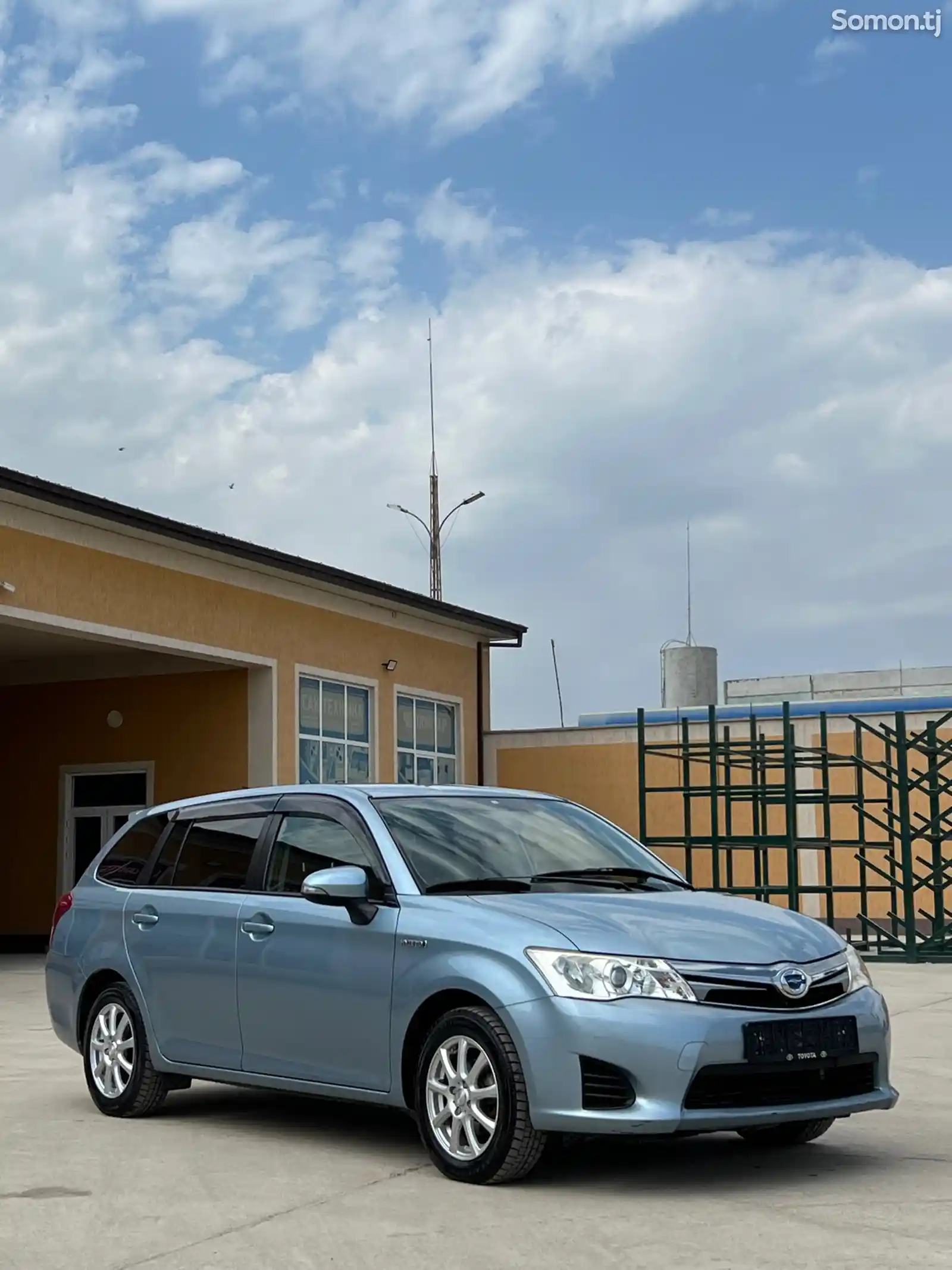 Toyota Fielder, 2014-2