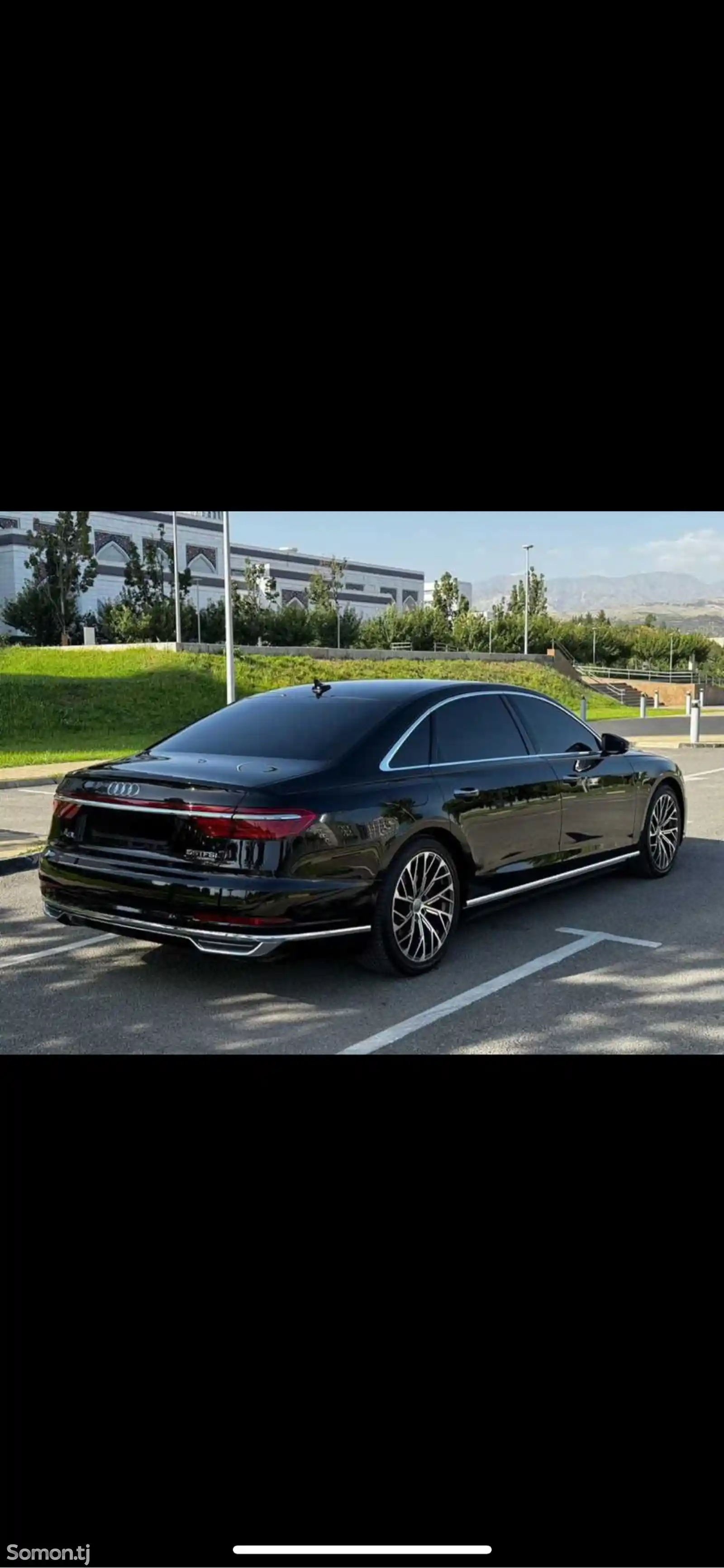 Audi A8, 2022-5