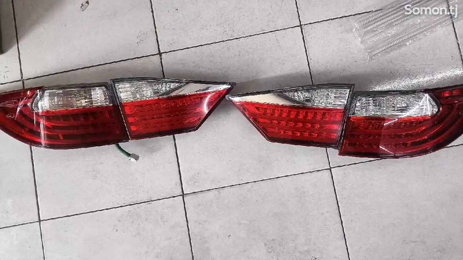 Задние фары для Lexus ES 2012-15-1