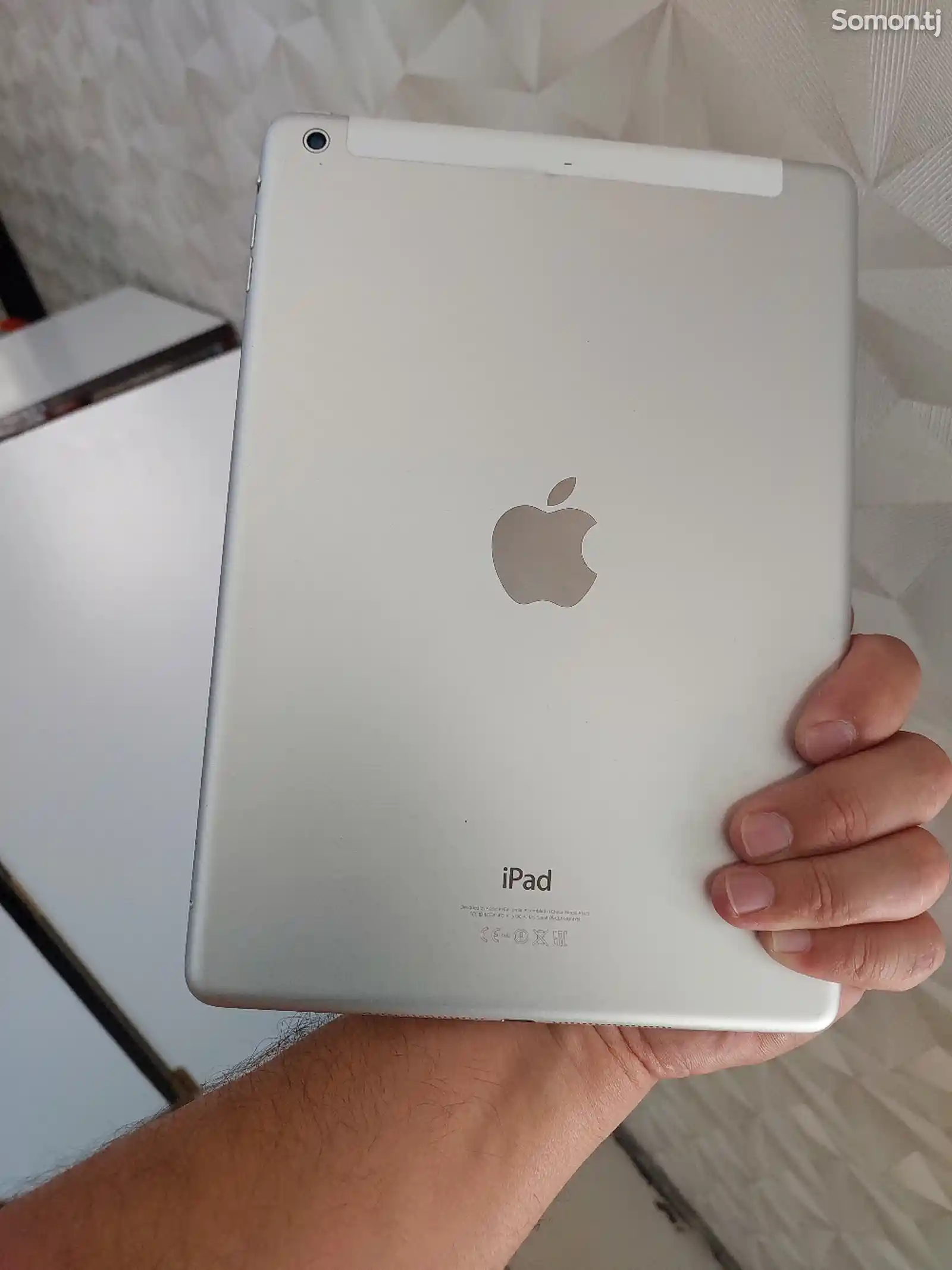 Планшет Apple Ipad 4