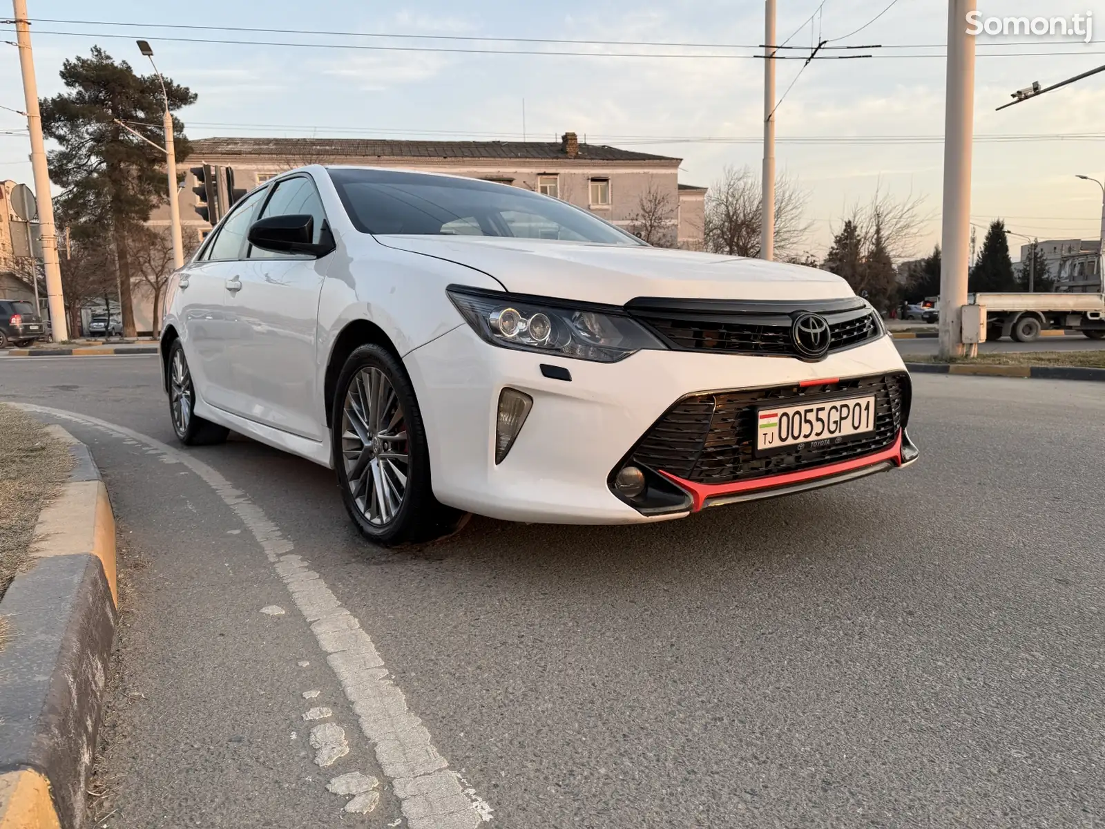 Toyota Camry, 2015-1