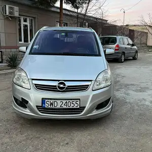 Opel Zafira, 2008