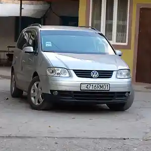 Volkswagen Touran, 2006