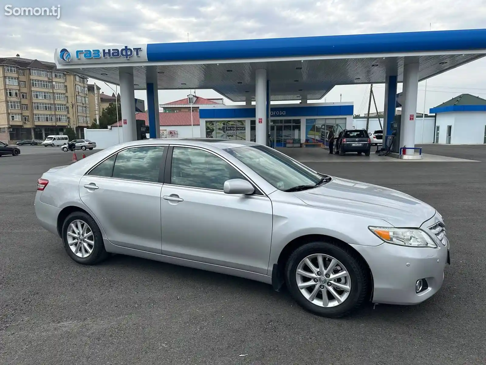 Toyota Camry, 2010-8