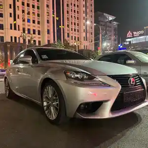 Lexus IS series, 2014