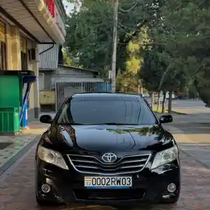 Toyota Camry, 2010