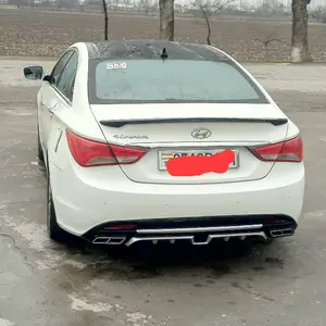 Hyundai Sonata, 2013