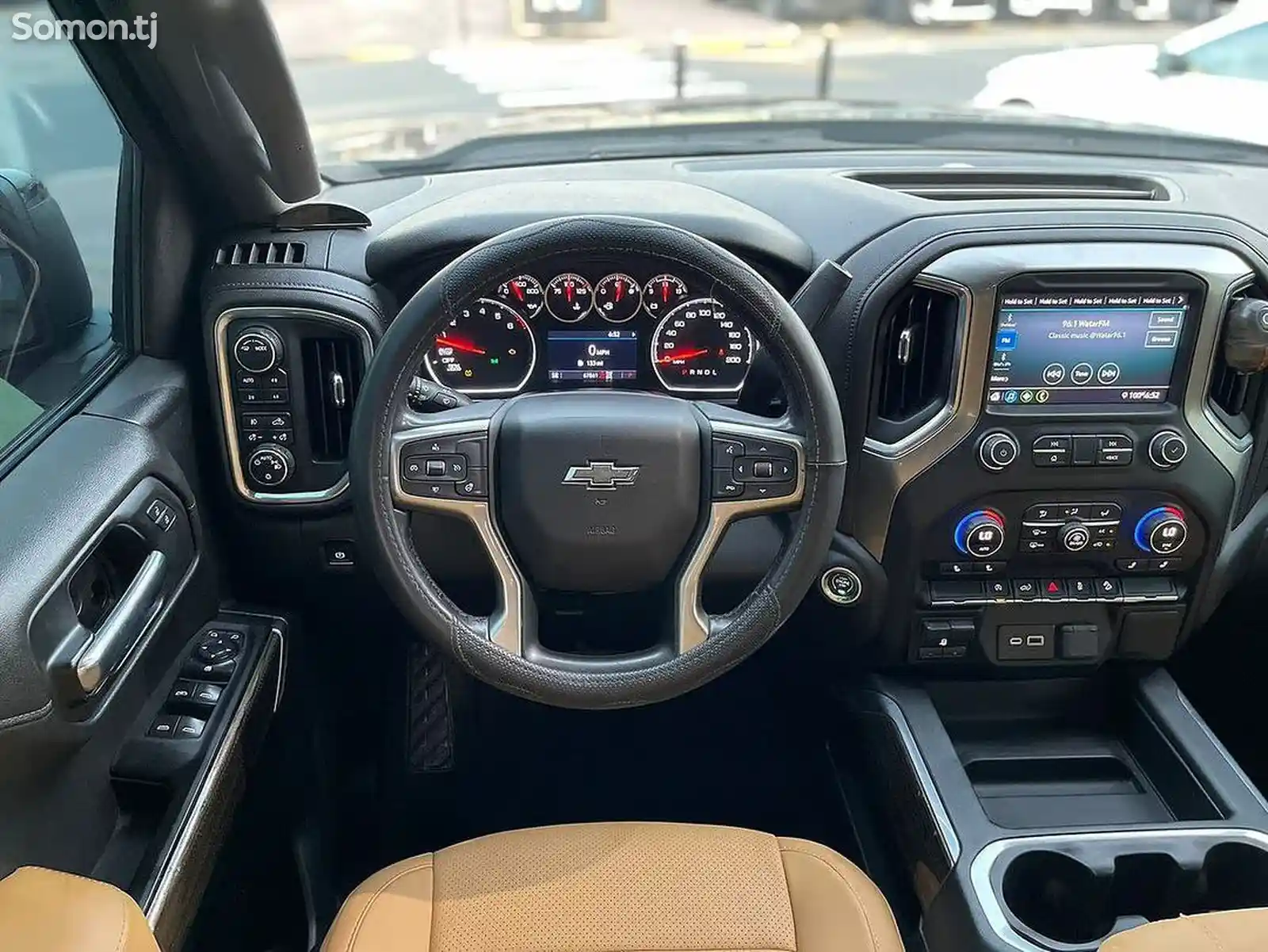 Chevrolet Silverado, 2020-8