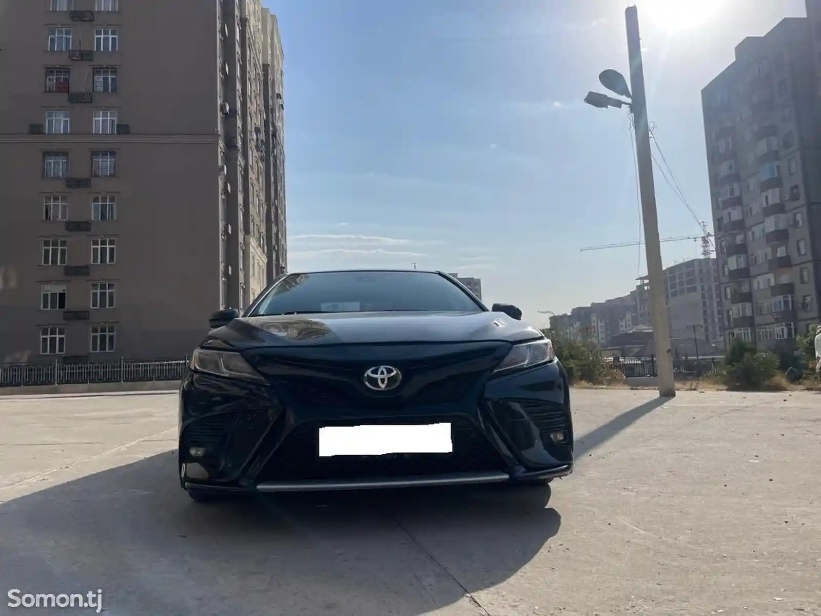 Toyota Camry, 2018-1