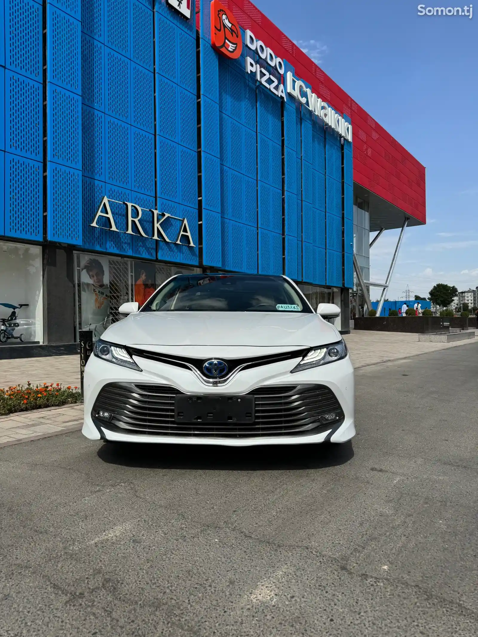 Toyota Camry, 2018-15