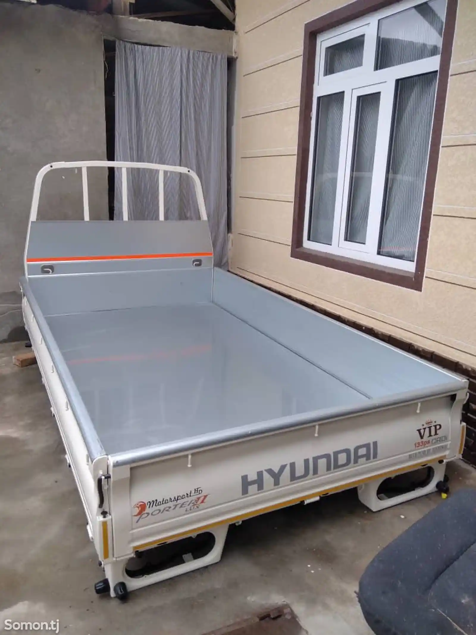 Борт от бортового автомобиля Hyundai Porter-1