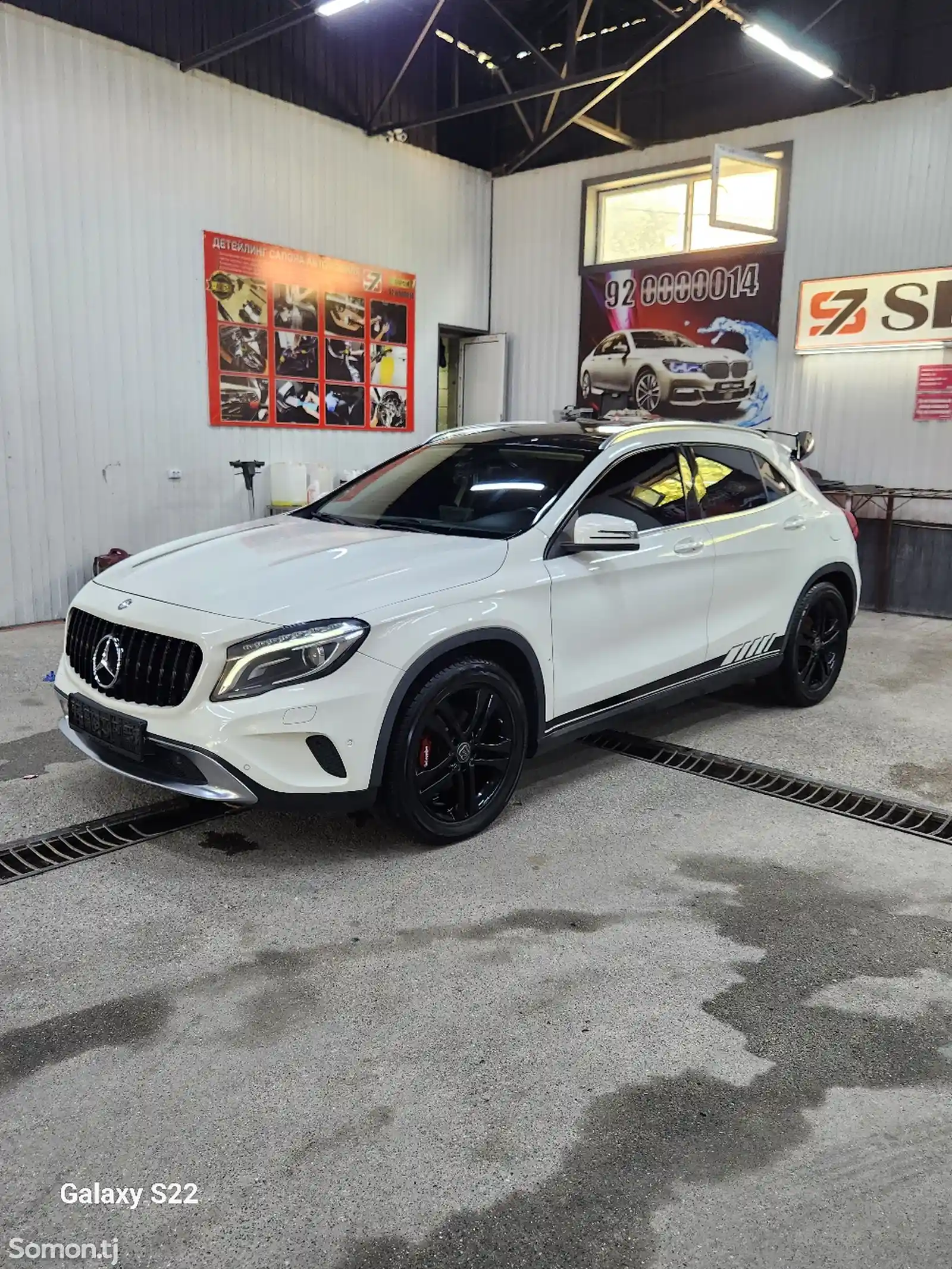 Mercedes-Benz GLA class, 2015-1