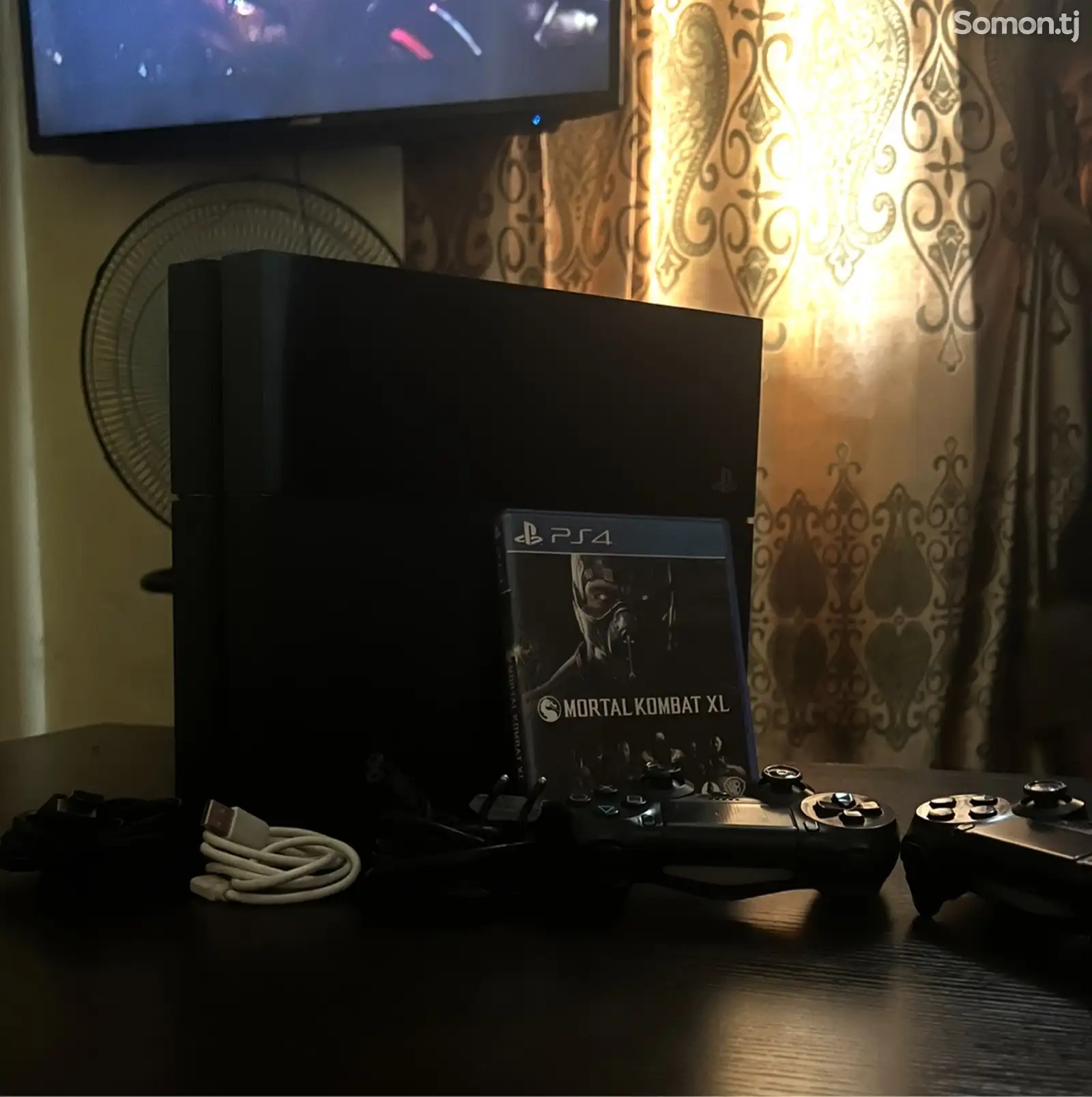 Игровая приставка Sony PlayStation 4-1