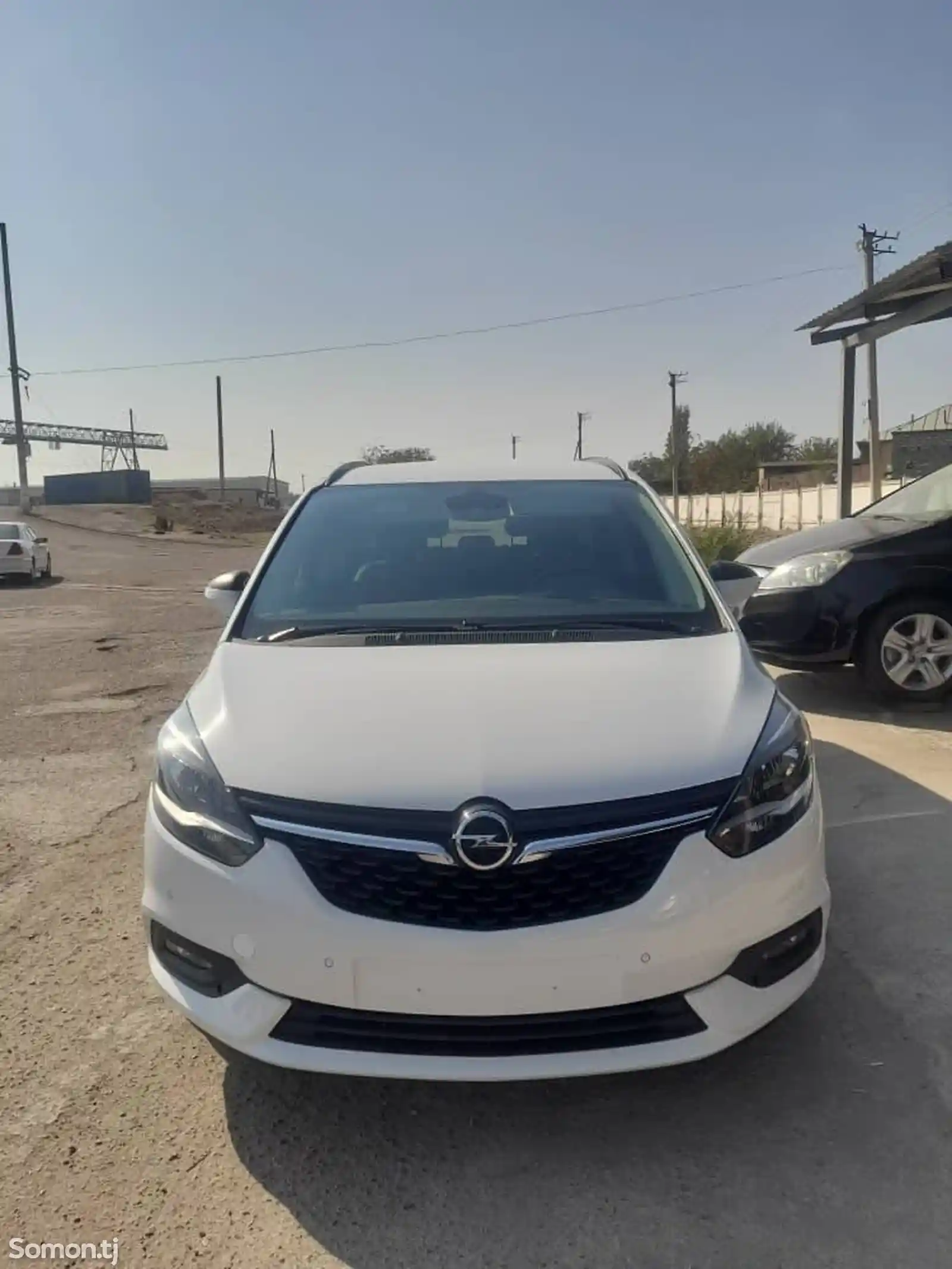 Opel Zafira, 2016-9