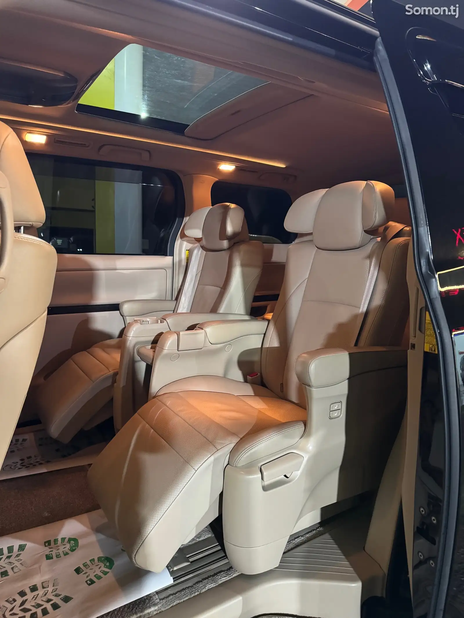 Toyota Alphard, 2014-1