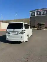 Toyota Vellfire, 2014-2