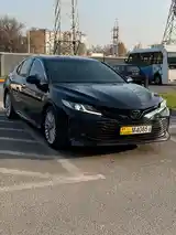 Toyota Camry, 2018-9