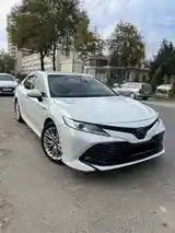 Toyota Camry, 2018-3