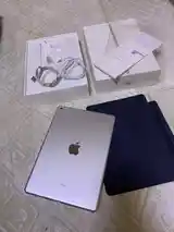 Apple iPad 6-2