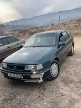 Opel Vectra A, 1995-9