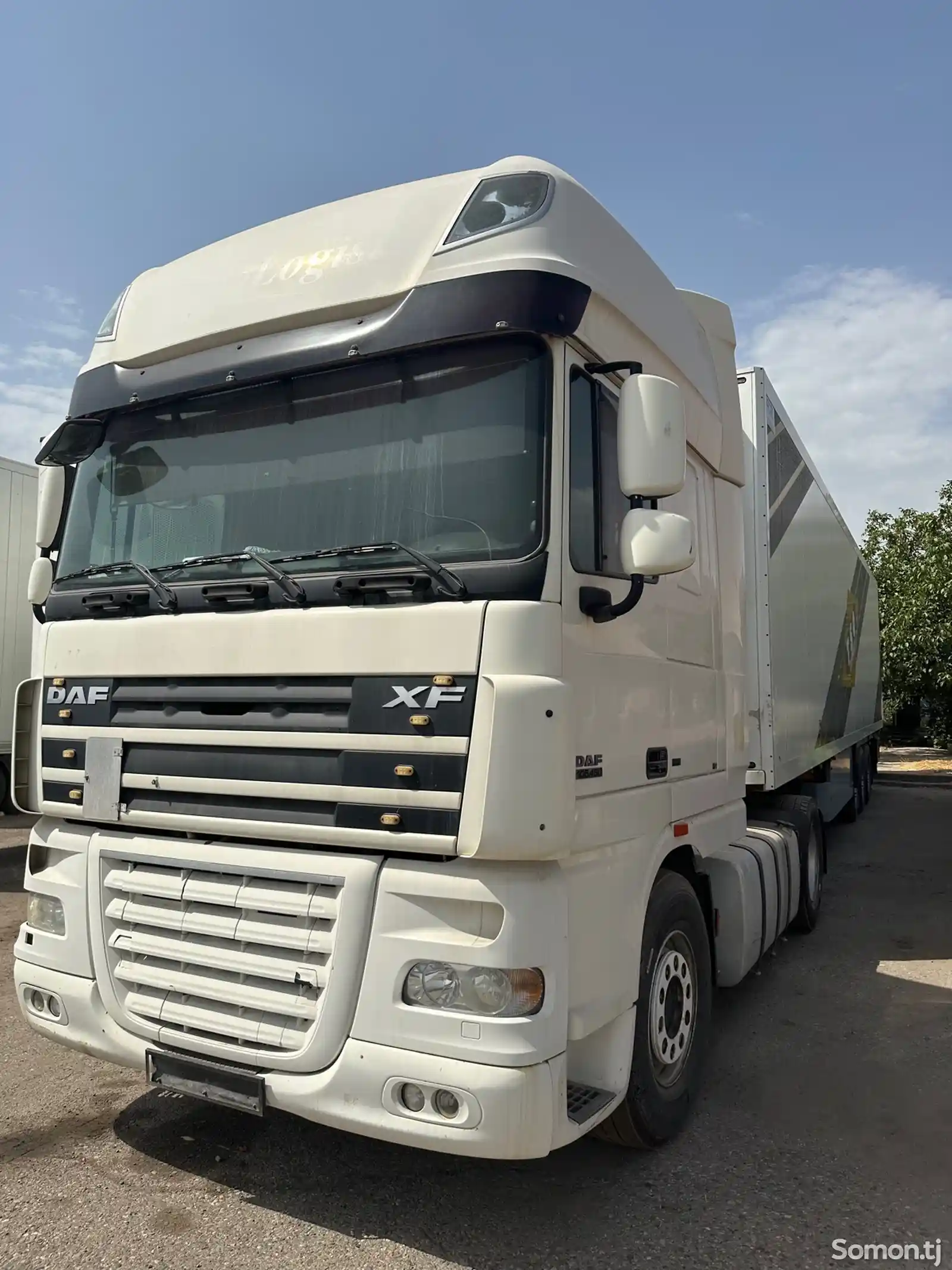 Бортовой грузовик DAF XF 105, 2010-1