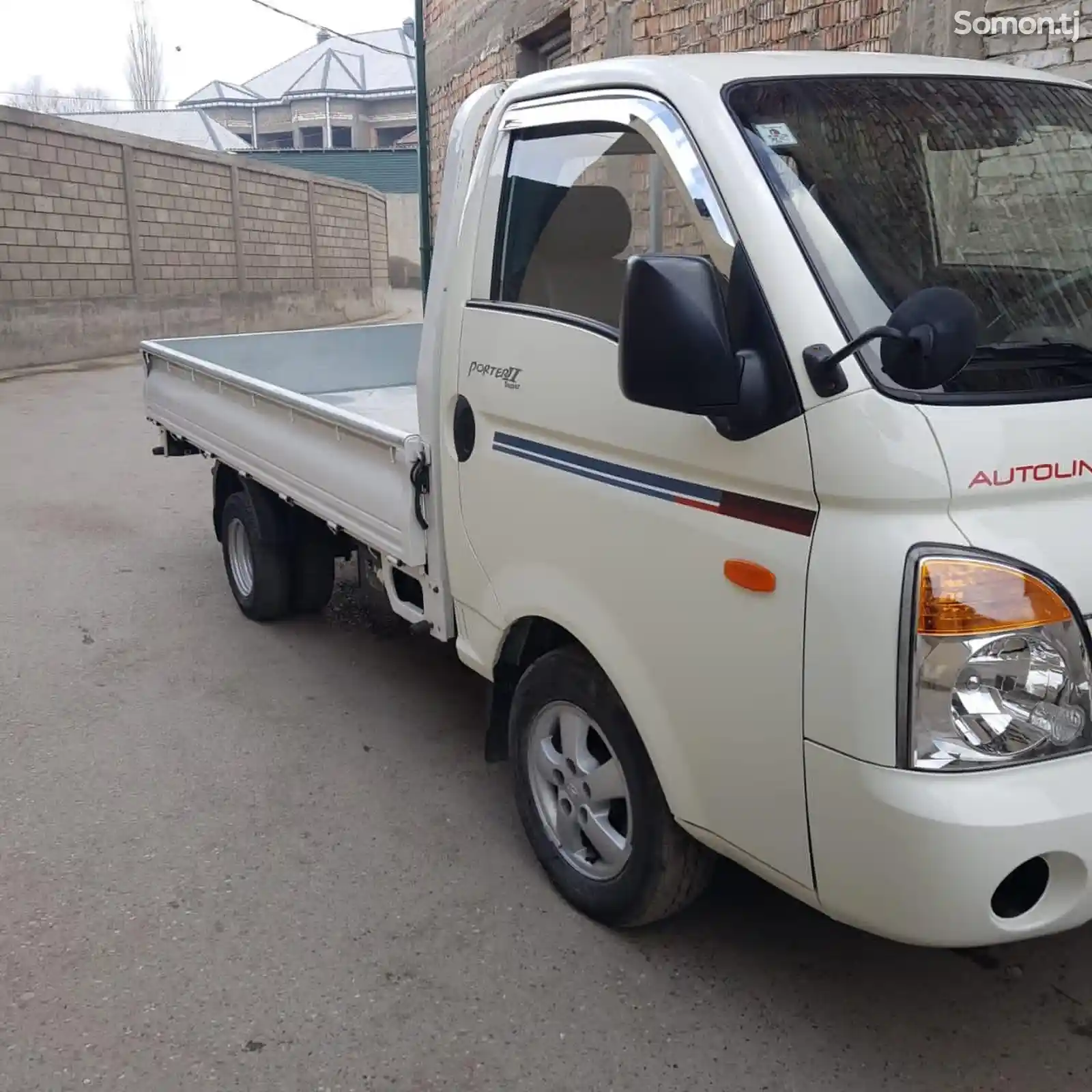 Бортовой автомобиль Hyundai Porter, 2010-5