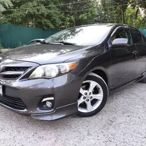 Toyota Corolla, 2013