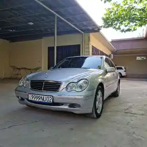 Mercedes-Benz C class, 2001