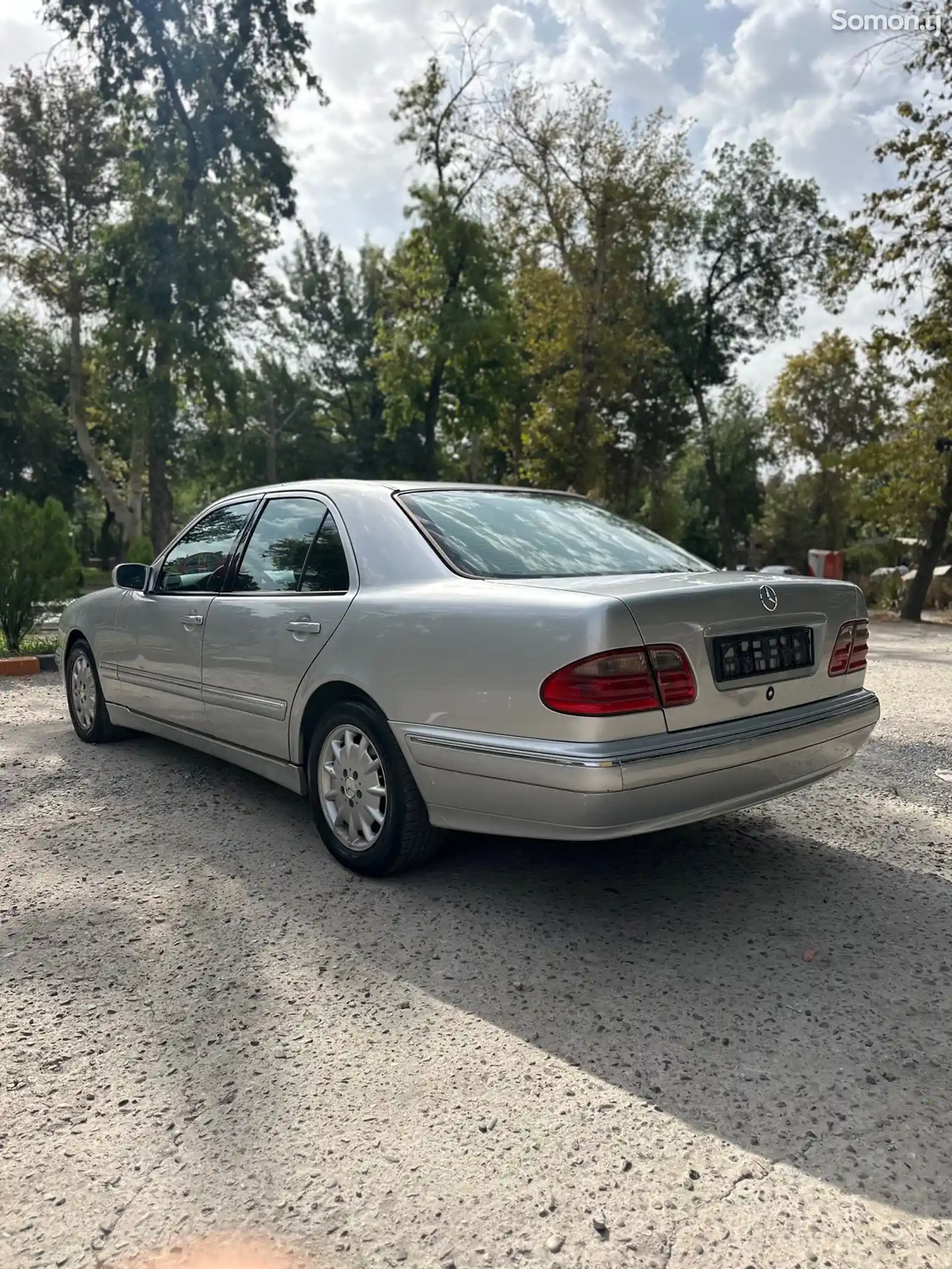 Mercedes-Benz E class, 2000-5