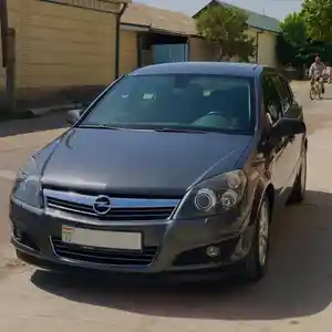 Opel Astra H, 2009