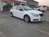 Chevrolet Cruze, 2009-3