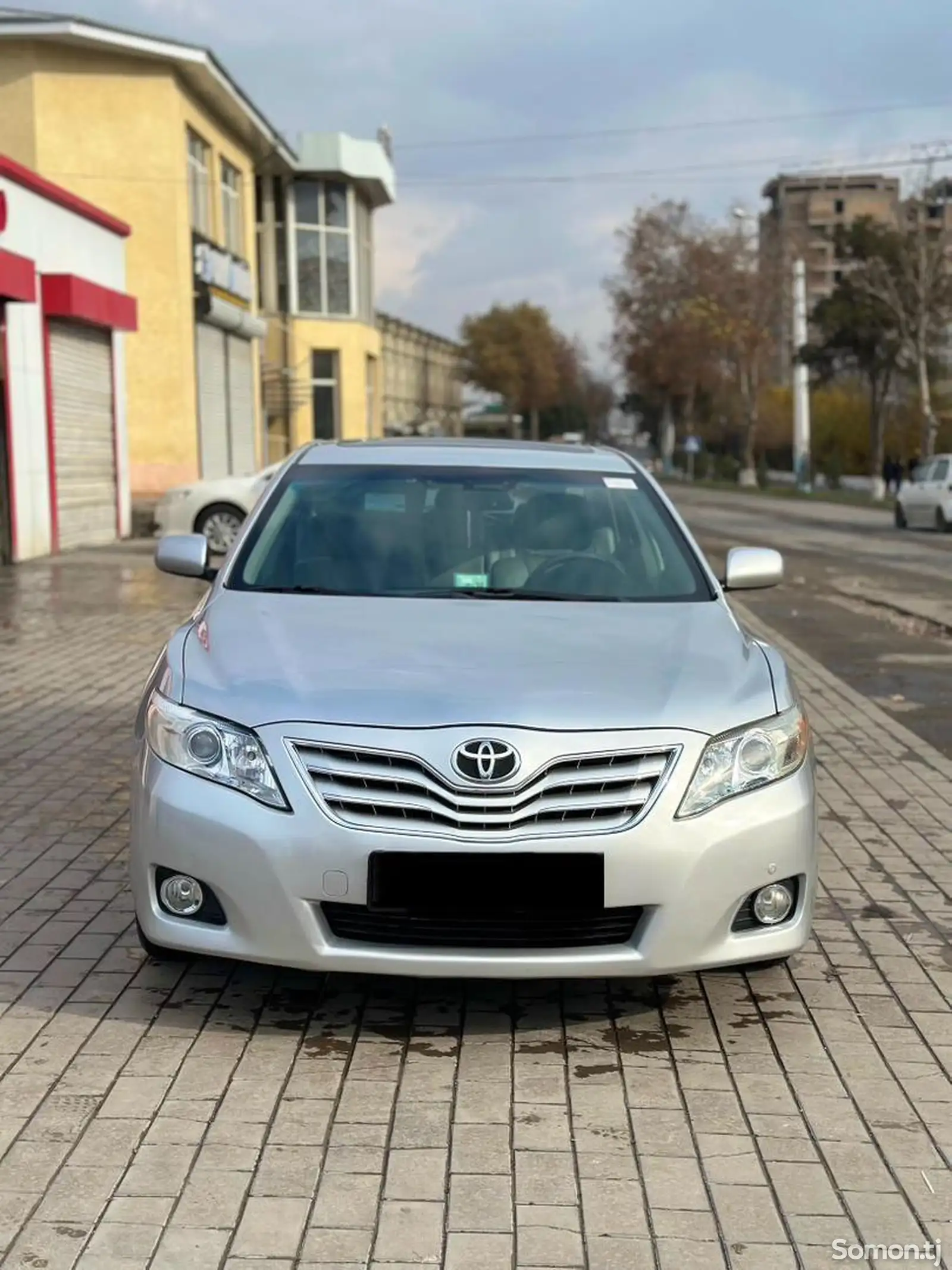 Toyota Camry, 2011-1