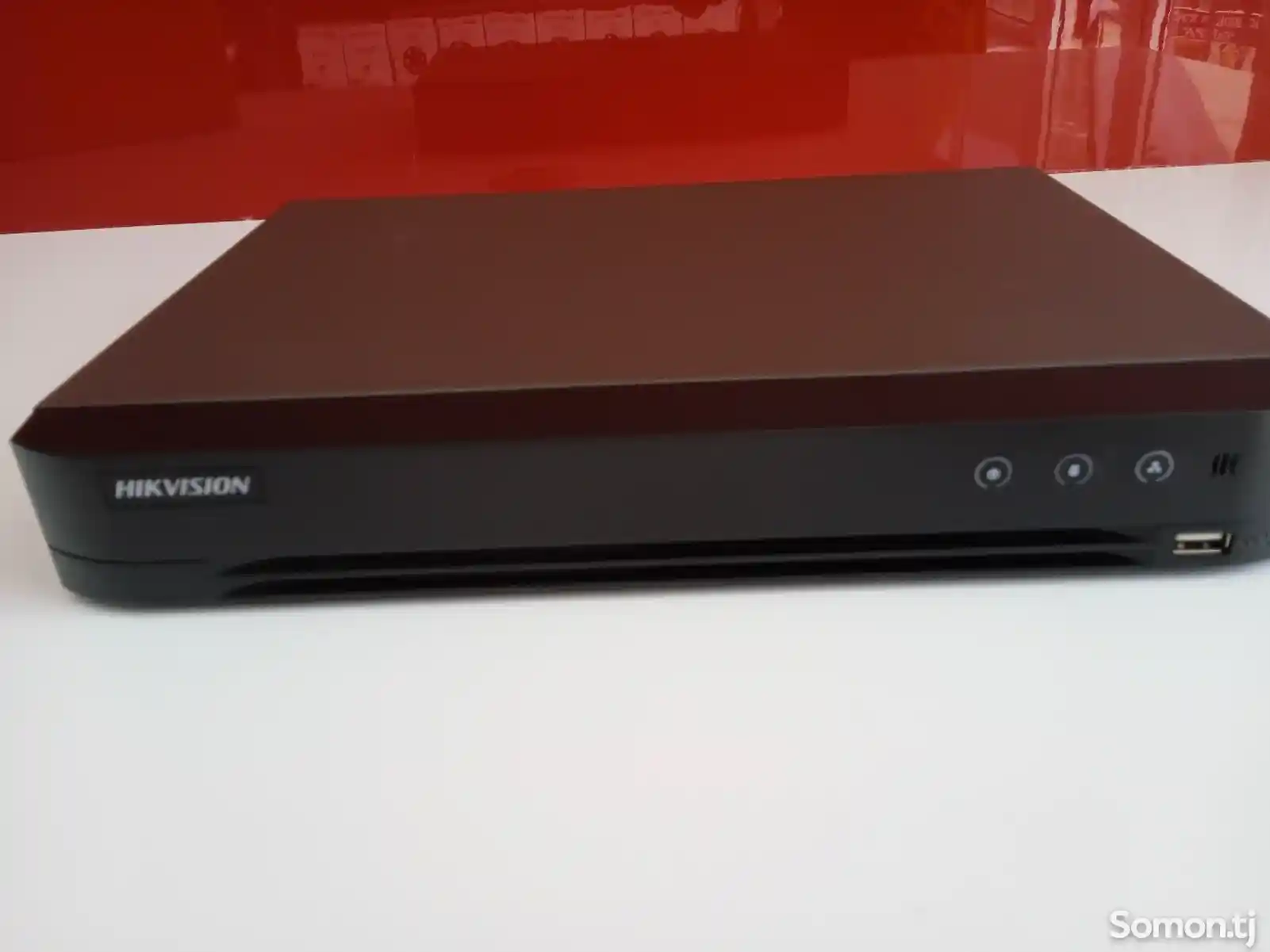 База Turbo HD Hikvision iDS-7208HUHI-M1/S-1