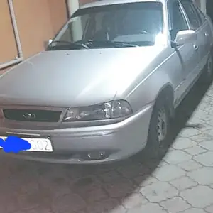 Daewoo Nexia, 1995