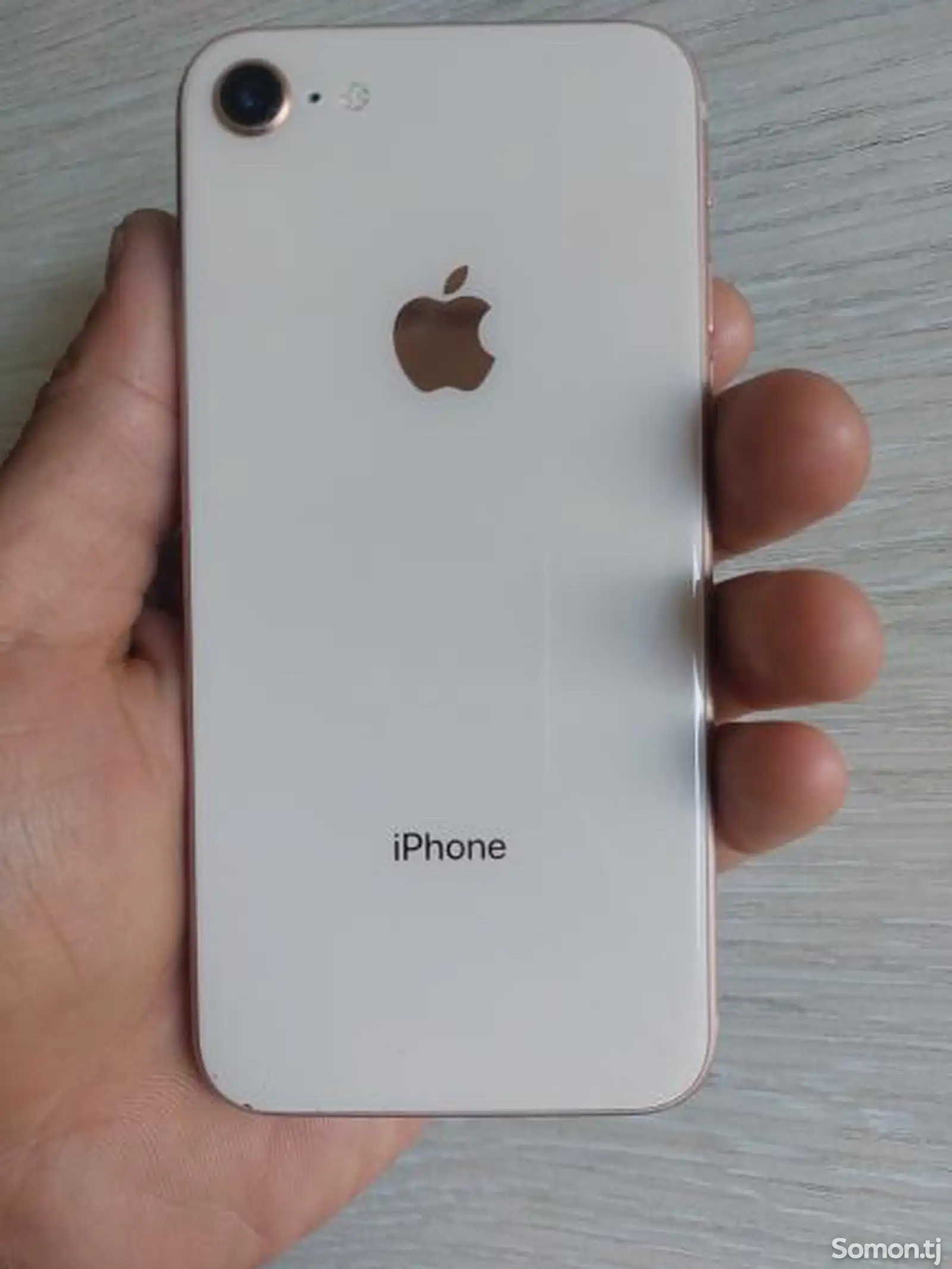 Apple iPhone 8, 64 gb, Gold-1