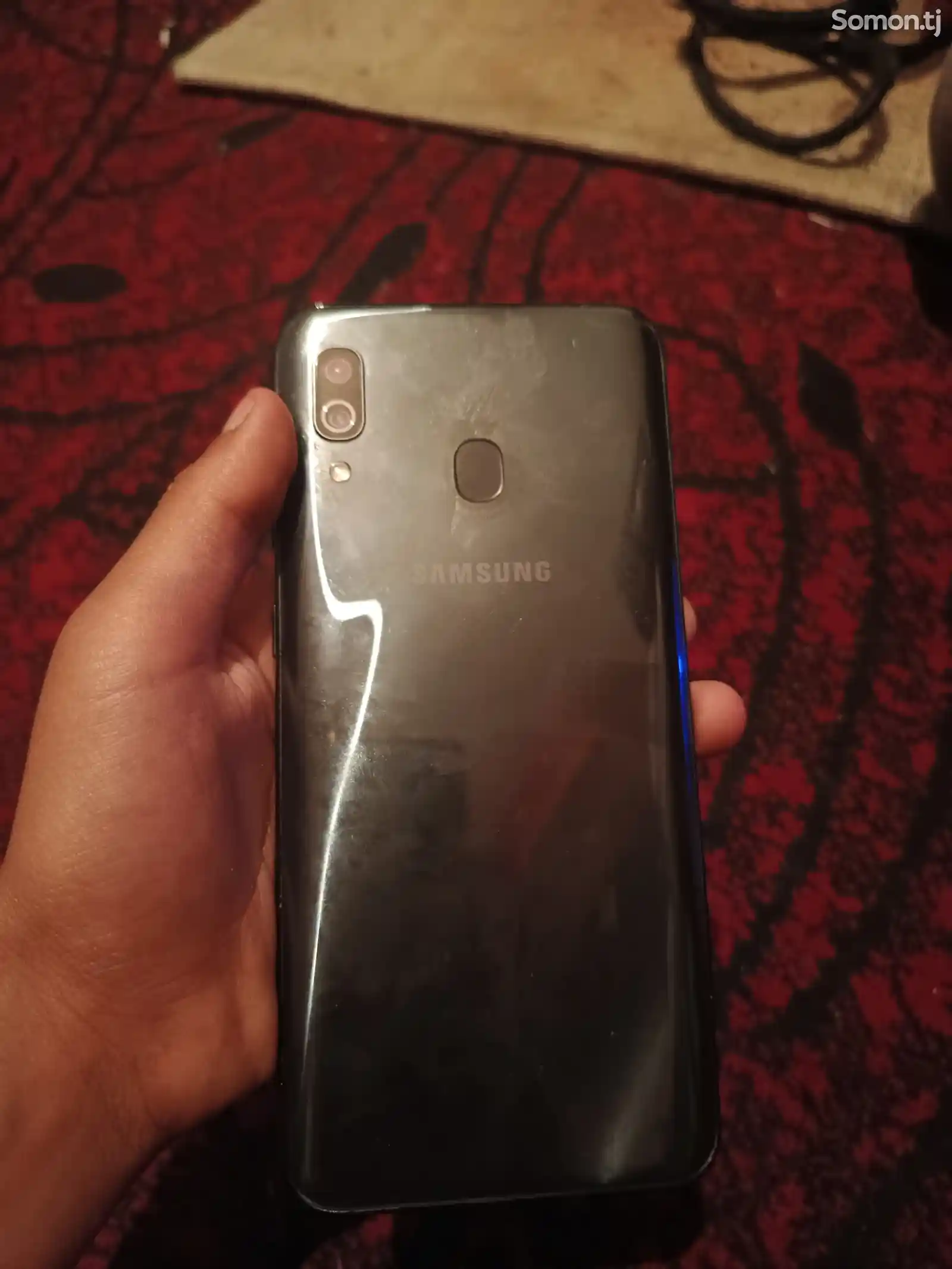 Samsung Galaxy A30-1