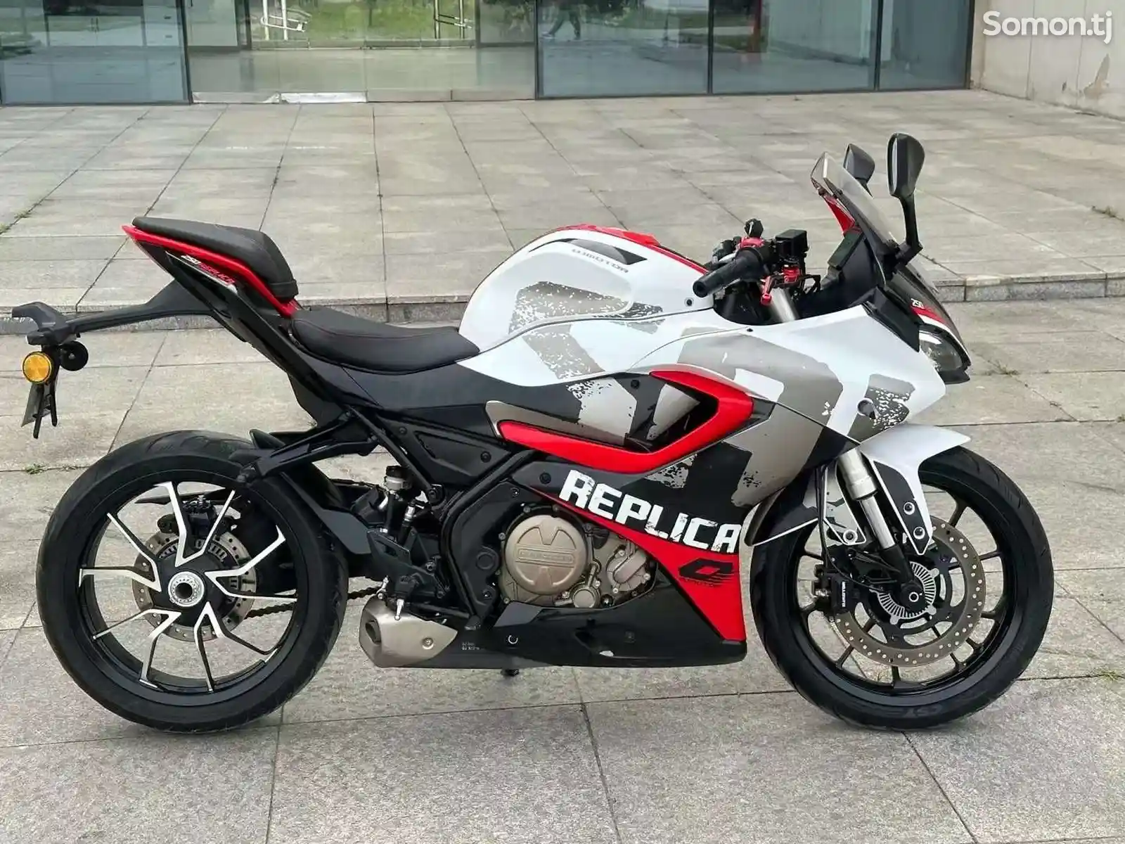 Мотоцикл QJ-Motor 250cc ABS на заказ-1