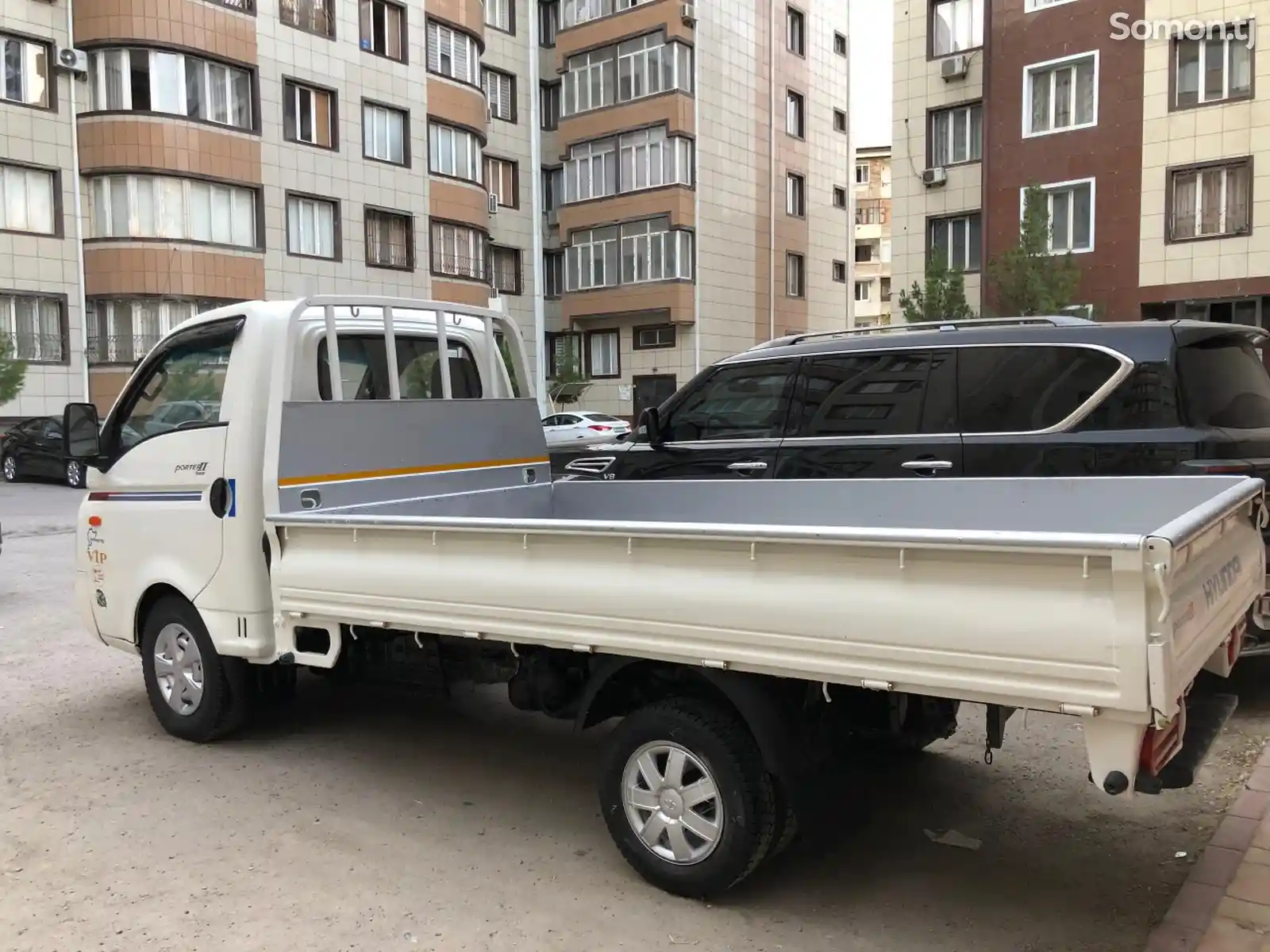 Бортовой автомобиль Hyundai Porter 2-4