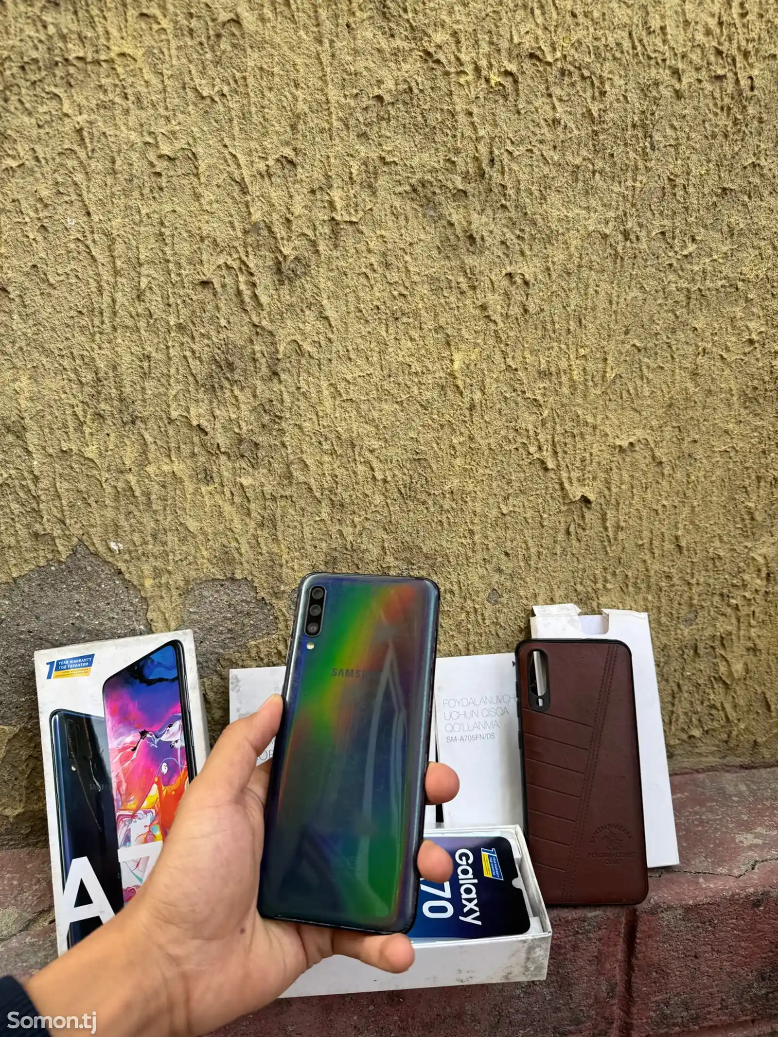 Samsung Galaxy A70 6/128 Gb 2 sim-3