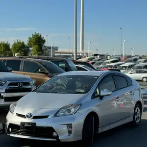 Toyota Prius, 2014