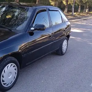 Opel Astra F, 1995