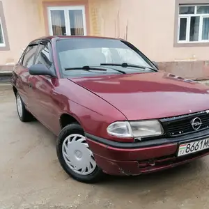 Opel Astra F, 1992