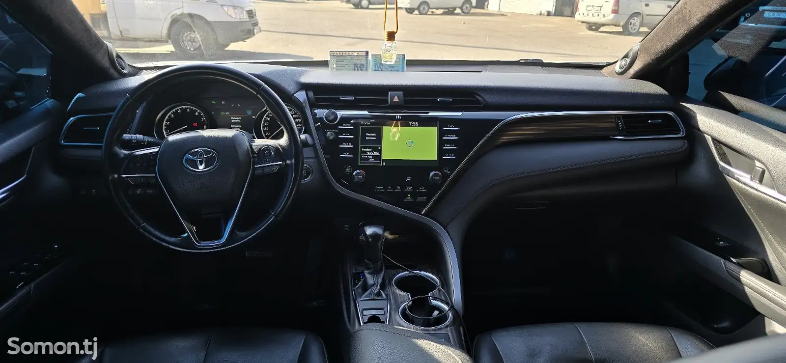 Toyota Camry, 2019-3